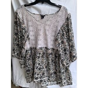 Torrid sz 4 Floral Babydoll Top Crochet Trim Bohemian Blouse Plus Size‎ 4